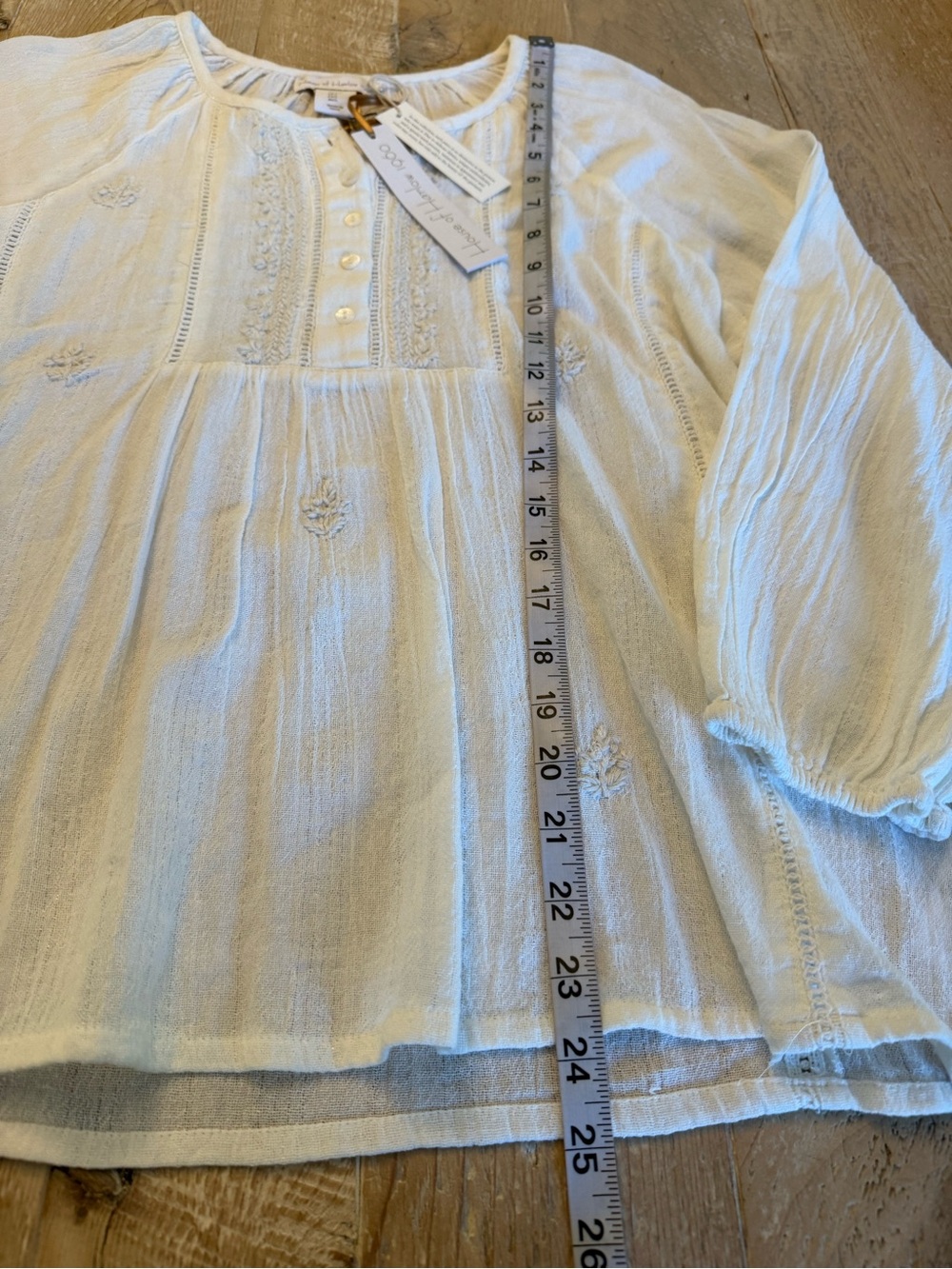 House of Harlow White Embroidered Peasant Top - Soft Cotton NWT L